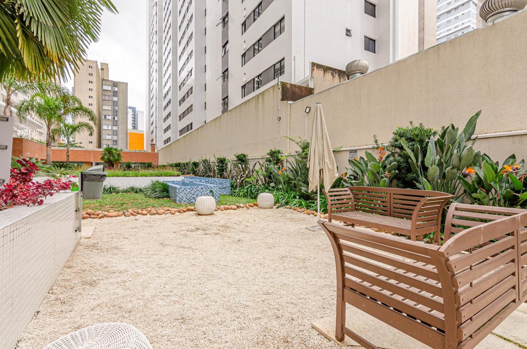Lifespace Curitiba - Apartamentos Urooms Exterior photo